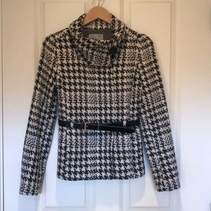 H&M houndstooth peacoat, size 2